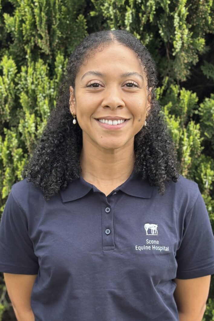 Dr Amber Segré